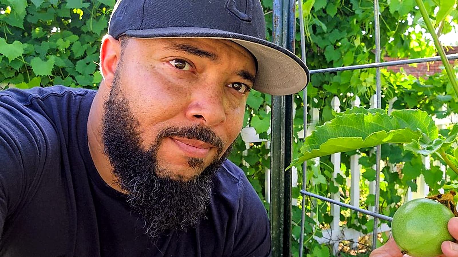 Jermaine teaching in his food forest in West Central Florida